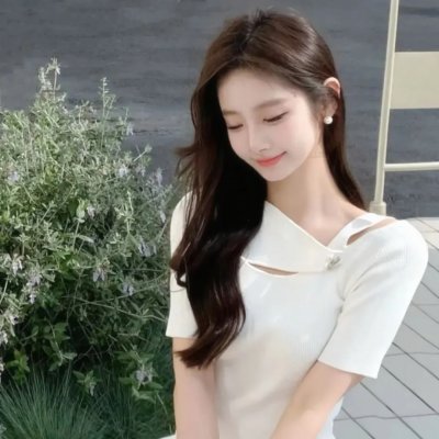 红色尾翼